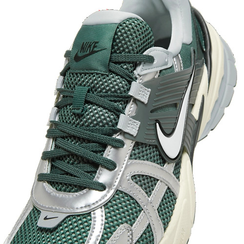 Nike Men's V2K Run Shoes (Spruce/Green)